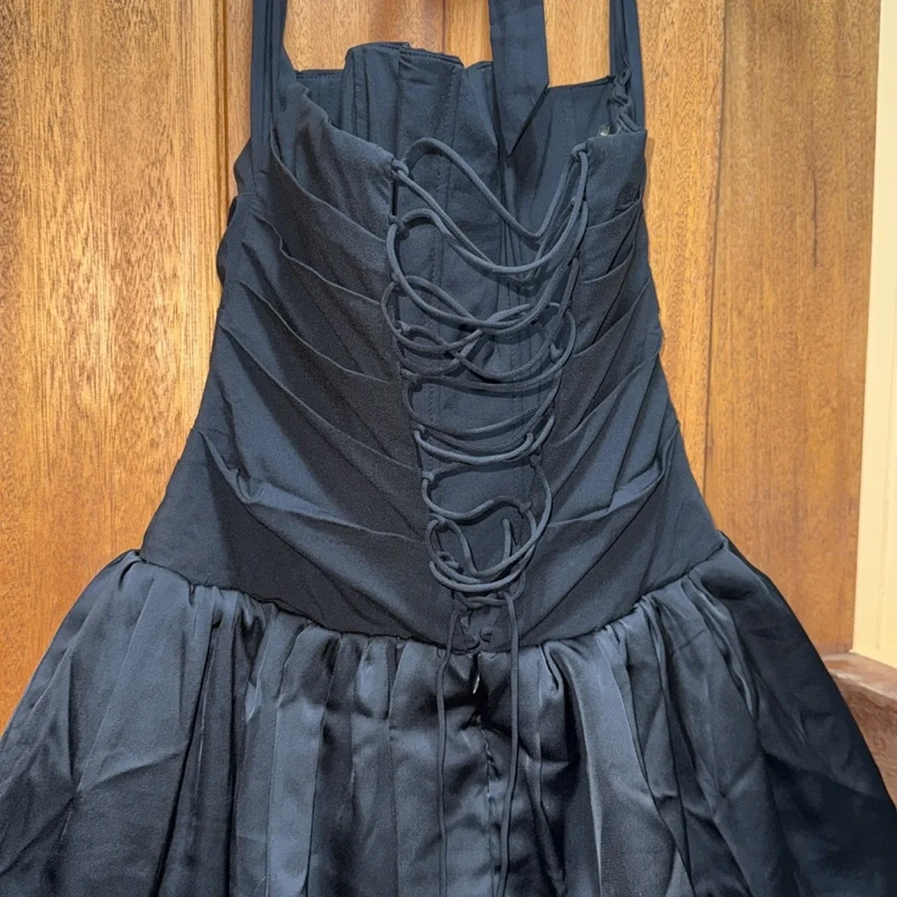 Oh Polly Ludmila Halterneck Lace-Up Bubble Hem Corset Micro Mini Dress in Black - Picture 9 of 12